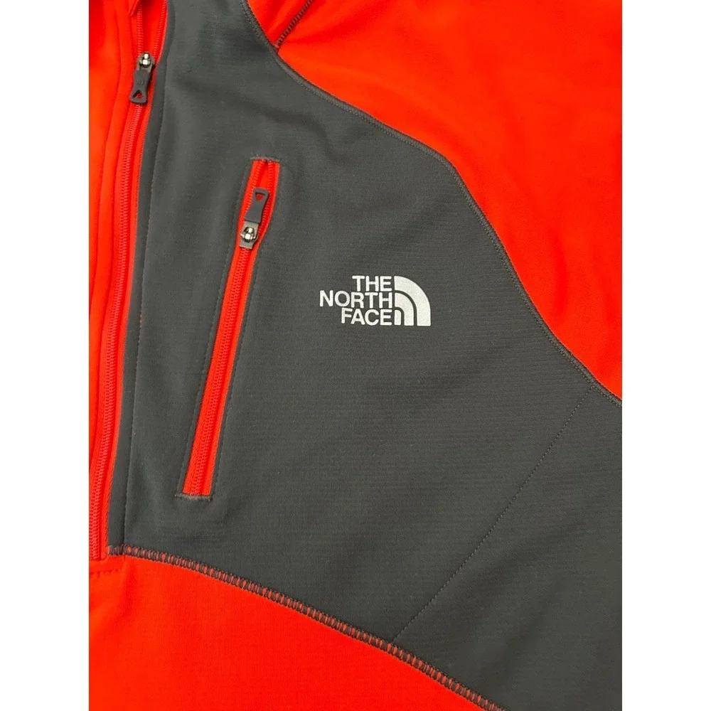 The North Face Red Thumbhole Performance 1/4 Chest Zipper Mens Stretch Sz M